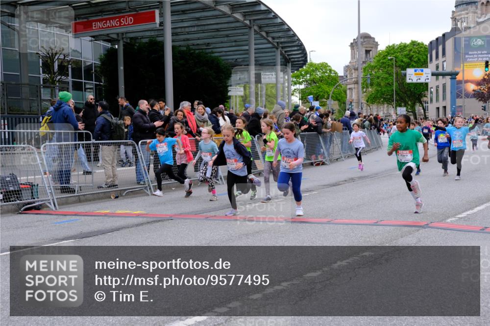 25.04.2026 - Das Zehntel Tim E. http://msf.ph/oto/9577495 25.04.2026 11:00:29 Ziel 5006, 5007, 5070, 5170, 5218, 5222, 5265, 5285, 5524, 5655, 5748, 5946, 5961, 5984, 6188, 6283, 6371, 6375, 6376, 6379, 6446, 6456, 6461, 6470, 6474, 6521, 6660, 6700, 6815, 6838, 6854, 6855, 6881, 7046, 7056, 7082, 7118, 7525, 7541, 7577, 7579, 7586, 7627, 7686, 7810, 8072 meine-sportfotos.de