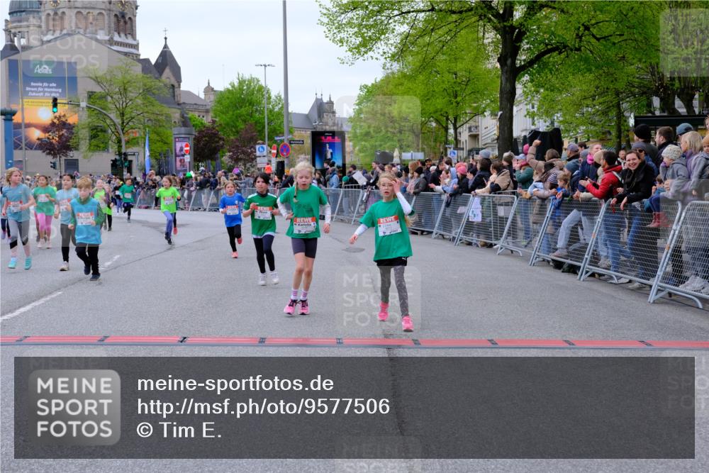 25.04.2026 - Das Zehntel Tim E. http://msf.ph/oto/9577506 25.04.2026 11:00:31 Ziel 5070, 5170, 5218, 5222, 5265, 5285, 5524, 5655, 5748, 5946, 5961, 5984, 6283, 6371, 6379, 6446, 6456, 6470, 6474, 6521, 6838, 6854, 6855, 6881, 6991, 7003, 7046, 7056, 7082, 7422, 7478, 7525, 7541, 7577, 7579, 7586, 7627, 7686, 7810, 7937, 8072 meine-sportfotos.de