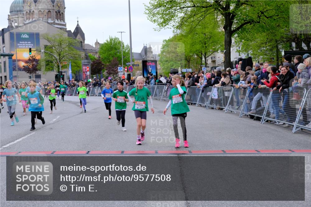 25.04.2026 - Das Zehntel Tim E. http://msf.ph/oto/9577508 25.04.2026 11:00:31 Ziel 5070, 5170, 5218, 5222, 5265, 5285, 5524, 5655, 5748, 5946, 5961, 5984, 6283, 6371, 6379, 6446, 6456, 6470, 6474, 6521, 6838, 6854, 6855, 6881, 6991, 7003, 7046, 7056, 7082, 7422, 7478, 7525, 7541, 7577, 7579, 7586, 7627, 7686, 7810, 7937, 8072 meine-sportfotos.de