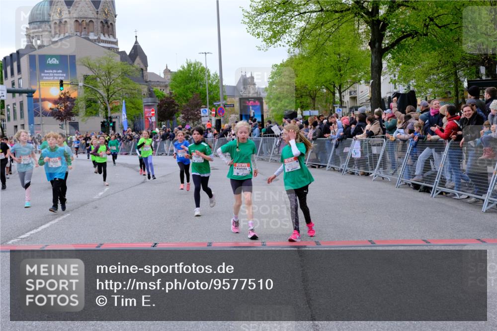 25.04.2026 - Das Zehntel Tim E. http://msf.ph/oto/9577510 25.04.2026 11:00:31 Ziel 5070, 5170, 5218, 5222, 5265, 5285, 5524, 5655, 5748, 5946, 5961, 5984, 6283, 6371, 6379, 6446, 6456, 6470, 6474, 6521, 6838, 6854, 6855, 6881, 6991, 7003, 7046, 7056, 7082, 7422, 7478, 7525, 7541, 7577, 7579, 7586, 7627, 7686, 7810, 7937, 8072 meine-sportfotos.de