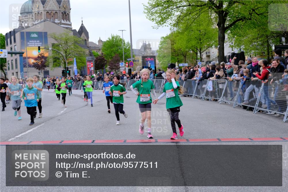 25.04.2026 - Das Zehntel Tim E. http://msf.ph/oto/9577511 25.04.2026 11:00:32 Ziel 5170, 5218, 5222, 5265, 5285, 5524, 5655, 5748, 5946, 5961, 5984, 5994, 6283, 6371, 6379, 6446, 6456, 6470, 6474, 6521, 6838, 6854, 6855, 6881, 6991, 7003, 7046, 7056, 7082, 7422, 7423, 7439, 7478, 7525, 7541, 7577, 7579, 7586, 7627, 7686, 7810, 7937, 8072 meine-sportfotos.de