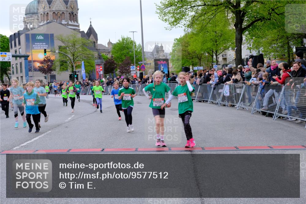 25.04.2026 - Das Zehntel Tim E. http://msf.ph/oto/9577512 25.04.2026 11:00:32 Ziel 5170, 5218, 5222, 5265, 5285, 5524, 5655, 5748, 5946, 5961, 5984, 5994, 6283, 6371, 6379, 6446, 6456, 6470, 6474, 6521, 6838, 6854, 6855, 6881, 6991, 7003, 7046, 7056, 7082, 7422, 7423, 7439, 7478, 7525, 7541, 7577, 7579, 7586, 7627, 7686, 7810, 7937, 8072 meine-sportfotos.de