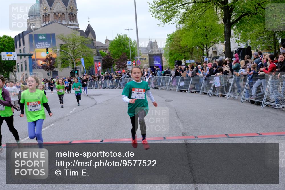 25.04.2026 - Das Zehntel Tim E. http://msf.ph/oto/9577522 25.04.2026 11:00:35 Ziel 5170, 5196, 5203, 5265, 5285, 5524, 5655, 5679, 5946, 5961, 5984, 5994, 6240, 6251, 6283, 6371, 6379, 6437, 6446, 6455, 6456, 6474, 6838, 6854, 6855, 6991, 7003, 7046, 7056, 7422, 7423, 7439, 7478, 7525, 7541, 7554, 7577, 7579, 7686, 7810, 7937, 8072 meine-sportfotos.de