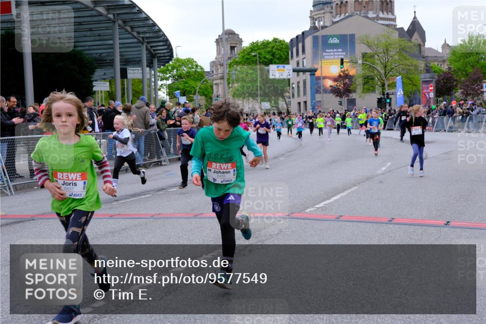 25.04.2026 - Das Zehntel Tim E. http://msf.ph/oto/9577549 25.04.2026 11:00:40 Ziel 5196, 5203, 5474, 5655, 5679, 5994, 6240, 6251, 6283, 6437, 6455, 6857, 6968, 6969, 6991, 7003, 7046, 7056, 7422, 7423, 7439, 7478, 7525, 7541, 7554, 7686, 7810, 7937 meine-sportfotos.de