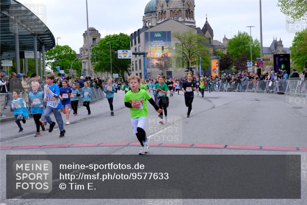 25.04.2026 - Das Zehntel Tim E. http://msf.ph/oto/9577633 25.04.2026 11:00:55 Ziel 5211, 5431, 5455, 5596, 5597, 5727, 5765, 6243, 6245, 6529, 6537, 6680, 6698, 6768, 6772, 6823, 7009, 7010, 7220, 7221, 7323, 7495, 7510, 7528, 7744, 7845 meine-sportfotos.de