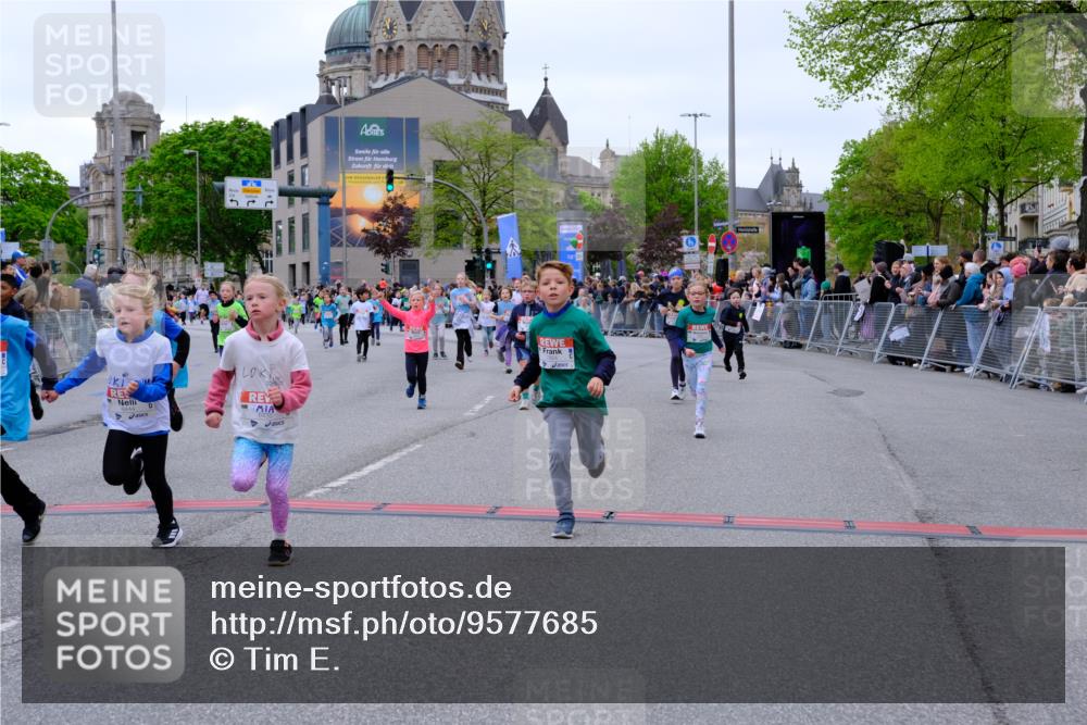 25.04.2026 - Das Zehntel Tim E. http://msf.ph/oto/9577685 25.04.2026 11:01:04 Ziel 5160, 5171, 5478, 5588, 5672, 5714, 5765, 5950, 5966, 6211, 6435, 6444, 6509, 6575, 6594, 6656, 7304, 7323, 7495, 7510, 7528, 7671, 7676, 7804, 7865 meine-sportfotos.de