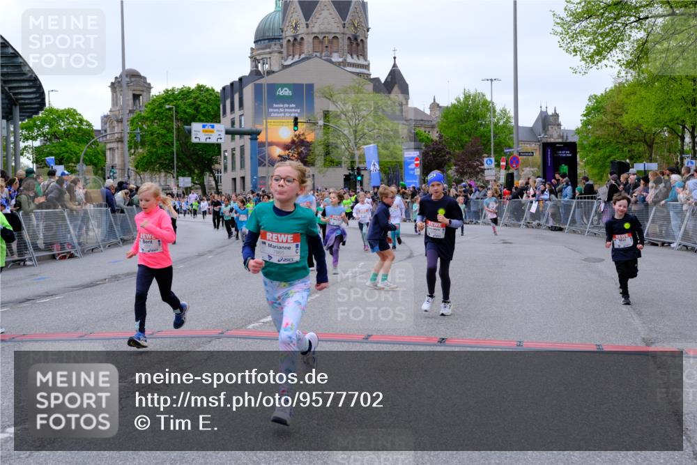25.04.2026 - Das Zehntel Tim E. http://msf.ph/oto/9577702 25.04.2026 11:01:07 Ziel 5160, 5171, 5183, 5188, 5192, 5478, 5588, 5605, 5636, 5672, 5714, 5950, 5966, 6211, 6435, 6436, 6444, 6509, 6575, 6594, 6656, 7304, 7505, 7531, 7562, 7671, 7676, 7804, 7865 meine-sportfotos.de