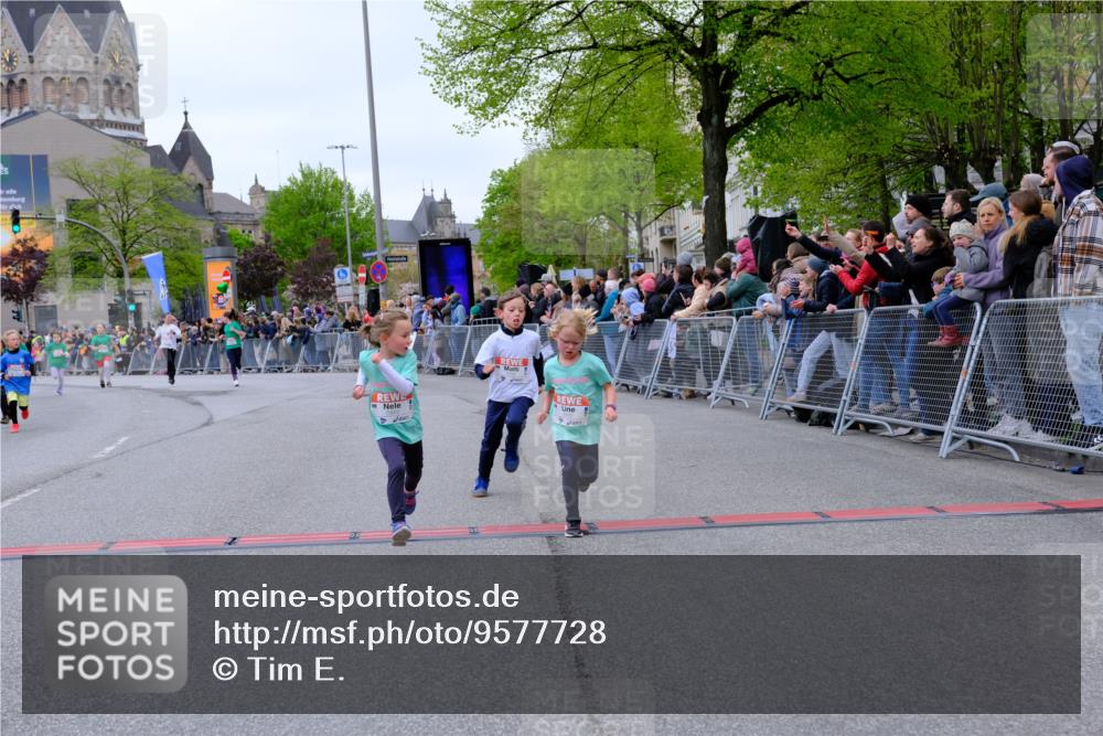25.04.2026 - Das Zehntel Tim E. http://msf.ph/oto/9577728 25.04.2026 11:01:14 Ziel 5183, 5188, 5192, 5194, 5243, 5254, 5605, 5636, 5707, 5930, 5943, 6001, 6021, 6287, 6289, 6436, 6503, 6511, 6513, 6575, 6594, 6656, 6943, 7014, 7505, 7514, 7531, 7562, 7670, 7671, 7676, 7784 meine-sportfotos.de