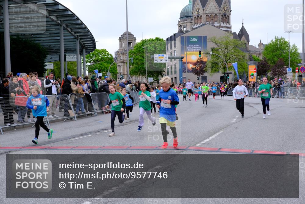 25.04.2026 - Das Zehntel Tim E. http://msf.ph/oto/9577746 25.04.2026 11:01:19 Ziel 5138, 5194, 5243, 5254, 5605, 5636, 5670, 5707, 5930, 5943, 6001, 6021, 6287, 6289, 6464, 6503, 6511, 6513, 6549, 6943, 7014, 7085, 7157, 7505, 7514, 7573, 7670, 7693, 7784 meine-sportfotos.de