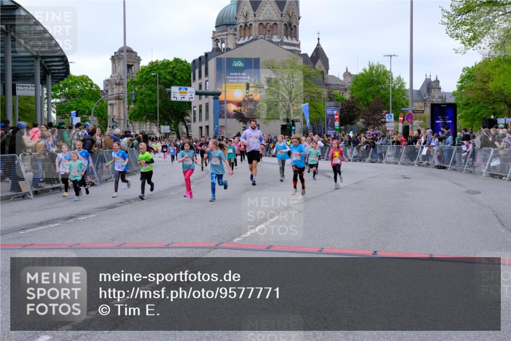 25.04.2026 - Das Zehntel Tim E. http://msf.ph/oto/9577771 25.04.2026 11:01:25 Ziel 5055, 5065, 5138, 5653, 5670, 5707, 5718, 5935, 5941, 5976, 5980, 6287, 6464, 6503, 6511, 6513, 6549, 6833, 7020, 7085, 7157, 7443, 7482, 7573, 7693, 7707, 7708, 7728 meine-sportfotos.de