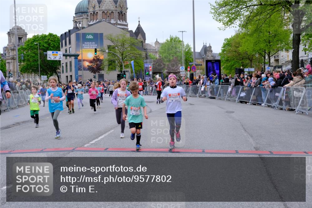 25.04.2026 - Das Zehntel Tim E. http://msf.ph/oto/9577802 25.04.2026 11:01:30 Ziel 5055, 5065, 5479, 5653, 5718, 5868, 5935, 5941, 5947, 5976, 5980, 5992, 6203, 6204, 6833, 7020, 7085, 7157, 7188, 7443, 7482, 7573, 7707, 7708, 7728 meine-sportfotos.de