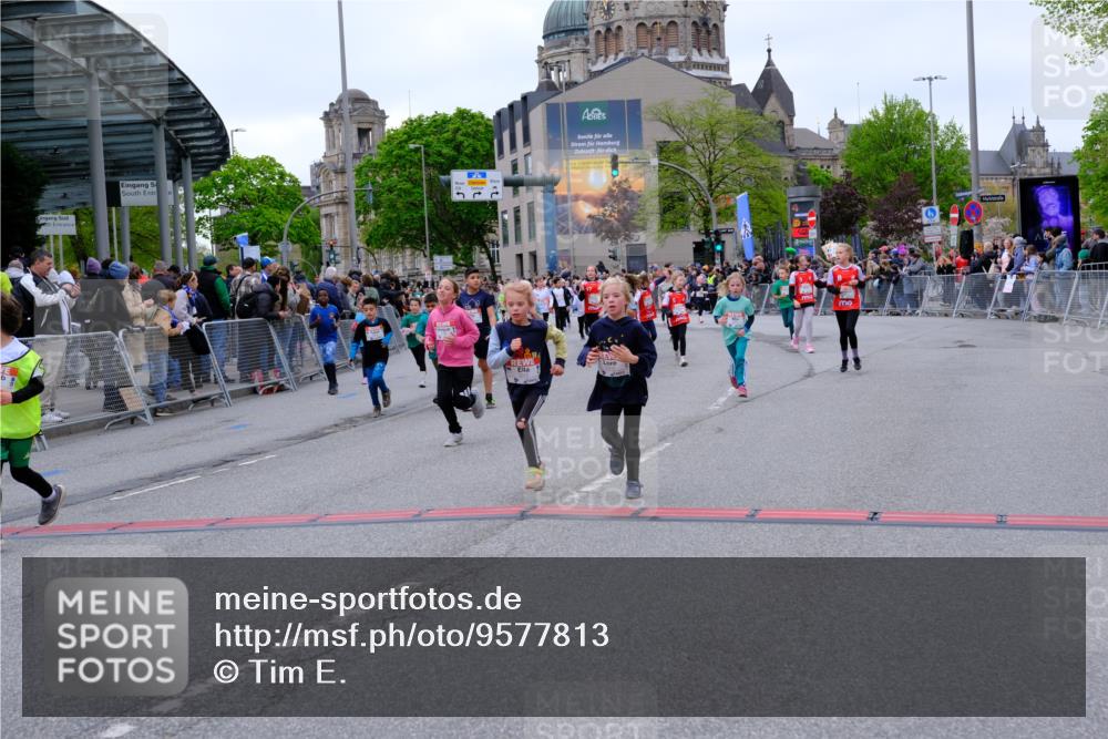 25.04.2026 - Das Zehntel Tim E. http://msf.ph/oto/9577813 25.04.2026 11:01:32 Ziel 5055, 5065, 5310, 5312, 5369, 5479, 5491, 5653, 5664, 5718, 5868, 5935, 5941, 5947, 5976, 5980, 5992, 6203, 6204, 6453, 6833, 7020, 7188, 7443, 7482, 7502, 7542, 7707, 7708, 7728, 7789, 7920 meine-sportfotos.de
