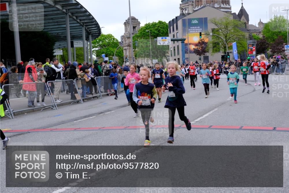 25.04.2026 - Das Zehntel Tim E. http://msf.ph/oto/9577820 25.04.2026 11:01:33 Ziel 5055, 5065, 5310, 5312, 5313, 5369, 5479, 5491, 5653, 5664, 5718, 5868, 5935, 5941, 5947, 5976, 5992, 6203, 6204, 6453, 6833, 7020, 7188, 7443, 7482, 7502, 7542, 7707, 7708, 7728, 7789, 7920 meine-sportfotos.de