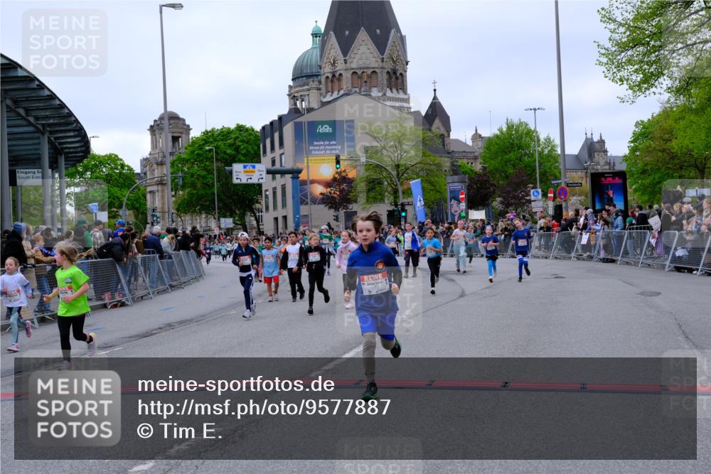 25.04.2026 - Das Zehntel Tim E. http://msf.ph/oto/9577887 25.04.2026 11:01:47 Ziel 5131, 5133, 5147, 5149, 5242, 5253, 5314, 5321, 5359, 5361, 5363, 6170, 6396, 6569, 6578, 6582, 6595, 6688, 6689, 6690, 6725, 6731, 6767, 6827, 6846, 6992, 7001, 7776 meine-sportfotos.de