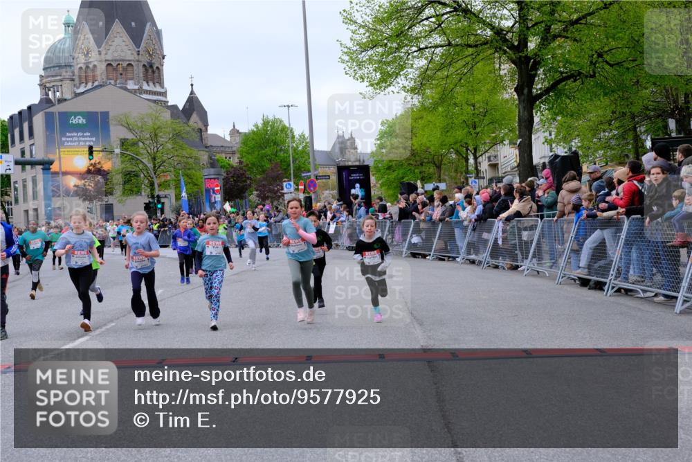 25.04.2026 - Das Zehntel Tim E. http://msf.ph/oto/9577925 25.04.2026 11:01:55 Ziel 5076, 5123, 5147, 5149, 5157, 5220, 5242, 5253, 5359, 5361, 5462, 5465, 5882, 6223, 6233, 6254, 6397, 6398, 6405, 6689, 6690, 6731, 6827, 6846, 7428, 7434, 7581, 7617, 7642, 7667, 7769, 7773, 7776, 7815, 7833, 7924, 7974, 7997 meine-sportfotos.de