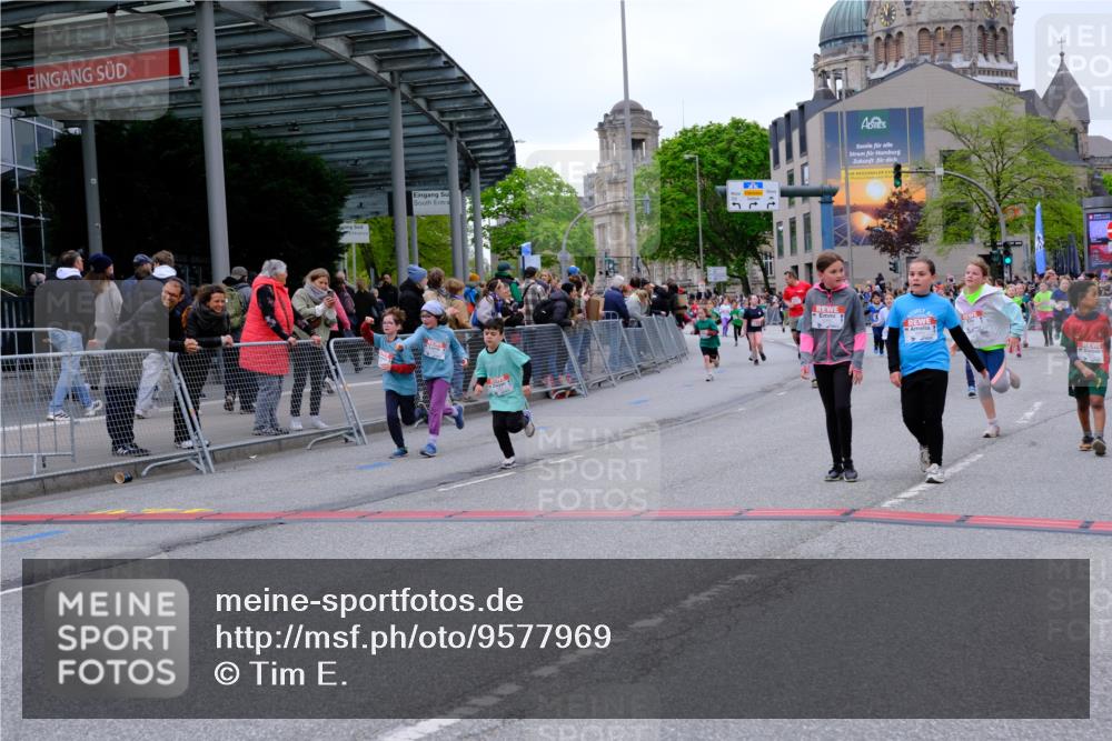 25.04.2026 - Das Zehntel Tim E. http://msf.ph/oto/9577969 25.04.2026 11:02:05 Ziel 5107, 5114, 5123, 5140, 5148, 5228, 5368, 5385, 5663, 5717, 5723, 5882, 5997, 6392, 6397, 6401, 6449, 6452, 6865, 6885, 7336, 7485, 7488, 7524, 7536, 7581, 7815, 7833 meine-sportfotos.de