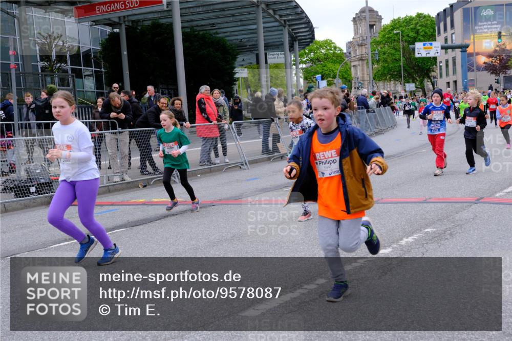 25.04.2026 - Das Zehntel Tim E. http://msf.ph/oto/9578087 25.04.2026 11:02:29 Ziel 5011, 5042, 5134, 5136, 5152, 5934, 5937, 5940, 6150, 6165, 6176, 6267, 6278, 7024, 7038, 7282, 7292, 7347, 7359, 7360, 7538, 7561, 7799, 7858, 7862, 7872, 7874, 7996 meine-sportfotos.de