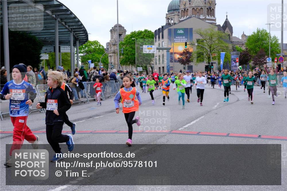 25.04.2026 - Das Zehntel Tim E. http://msf.ph/oto/9578101 25.04.2026 11:02:32 Ziel 5042, 5134, 5136, 5152, 5895, 5940, 6165, 6176, 6267, 6278, 6817, 6849, 7024, 7038, 7282, 7292, 7347, 7359, 7360, 7442, 7453, 7475, 7538, 7561, 7799, 7824, 7855, 7858, 7862, 7872, 7874, 8075 meine-sportfotos.de