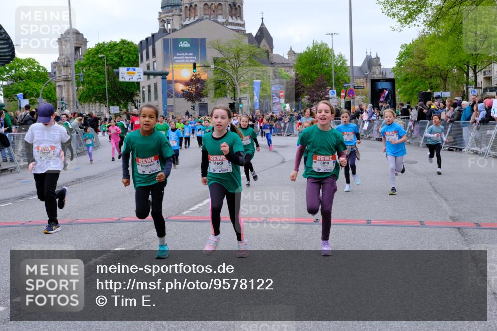 25.04.2026 - Das Zehntel Tim E. http://msf.ph/oto/9578122 25.04.2026 11:02:35 Ziel 5042, 5134, 5136, 5152, 5330, 5351, 5888, 5891, 5895, 6165, 6176, 6267, 6268, 6269, 6278, 6817, 6849, 7024, 7038, 7347, 7359, 7360, 7442, 7453, 7475, 7799, 7824, 7855, 7858, 7862, 7872, 7874, 8075 meine-sportfotos.de