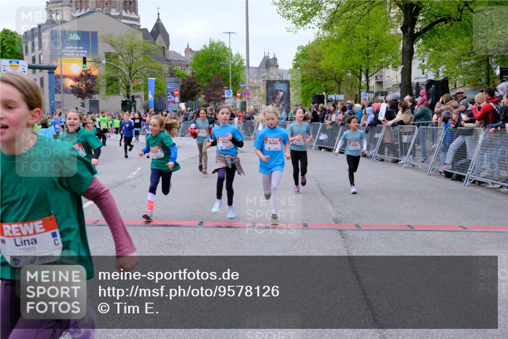 25.04.2026 - Das Zehntel Tim E. http://msf.ph/oto/9578126 25.04.2026 11:02:36 Ziel 5042, 5134, 5136, 5330, 5351, 5888, 5891, 5895, 6165, 6176, 6267, 6268, 6269, 6278, 6485, 6817, 6849, 7024, 7025, 7038, 7347, 7359, 7360, 7442, 7453, 7475, 7799, 7824, 7855, 7858, 7862, 7872, 7874, 8075 meine-sportfotos.de