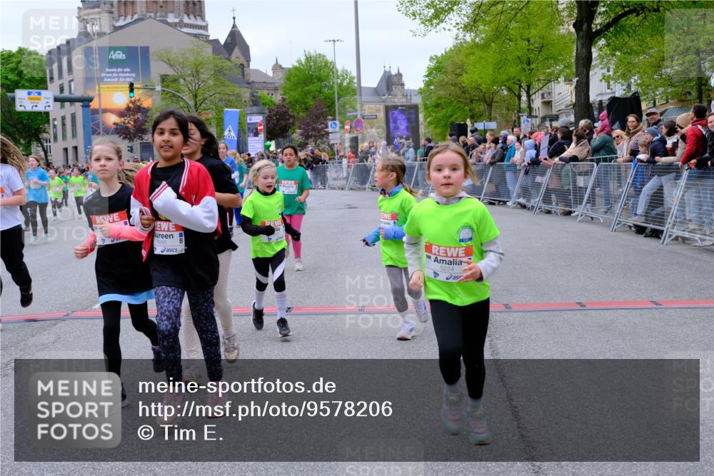 25.04.2026 - Das Zehntel Tim E. http://msf.ph/oto/9578206 25.04.2026 11:02:49 Ziel 5046, 5106, 5214, 5224, 5225, 5231, 5262, 5520, 5685, 5745, 5774, 5865, 5899, 5914, 5915, 5922, 6291, 6315, 6316, 6570, 6598, 6780, 6782, 6812, 6927, 6949, 6976, 6994, 6995, 7000, 7343, 7441, 7602, 7610, 7620, 7630, 7934, 7936, 8068 meine-sportfotos.de