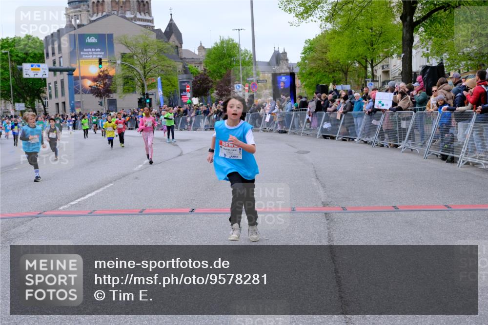 25.04.2026 - Das Zehntel Tim E. http://msf.ph/oto/9578281 25.04.2026 11:03:09 Ziel 5052, 5053, 5184, 5186, 5398, 5594, 5662, 5991, 5998, 6030, 6190, 6399, 6567, 6591, 6593, 6887, 7064, 7087, 7117, 7237, 7269, 7426, 7440, 7444, 7483, 7600, 7979, 7980, 7994 meine-sportfotos.de
