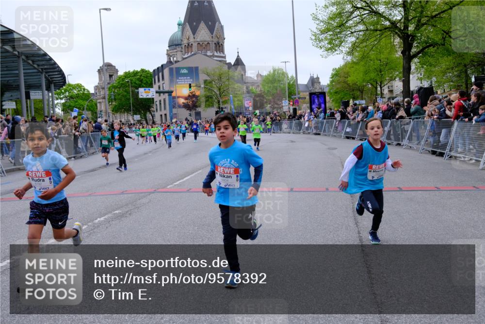 25.04.2026 - Das Zehntel Tim E. http://msf.ph/oto/9578392 25.04.2026 11:03:34 Ziel 5542, 5593, 5599, 5603, 5613, 5645, 5948, 6664, 6704, 6784, 6792, 6797, 6804, 6879, 6948, 7021, 7023, 7043, 7762 meine-sportfotos.de