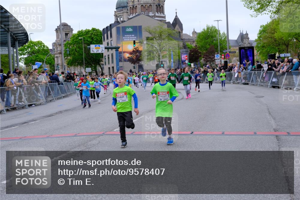 25.04.2026 - Das Zehntel Tim E. http://msf.ph/oto/9578407 25.04.2026 11:03:38 Ziel 5335, 5337, 5349, 5536, 5552, 5593, 5599, 5603, 5610, 5613, 5645, 5908, 6784, 6792, 6793, 6797, 6804, 7021, 7023, 7043, 7762, 7991, 7992, 7995 meine-sportfotos.de