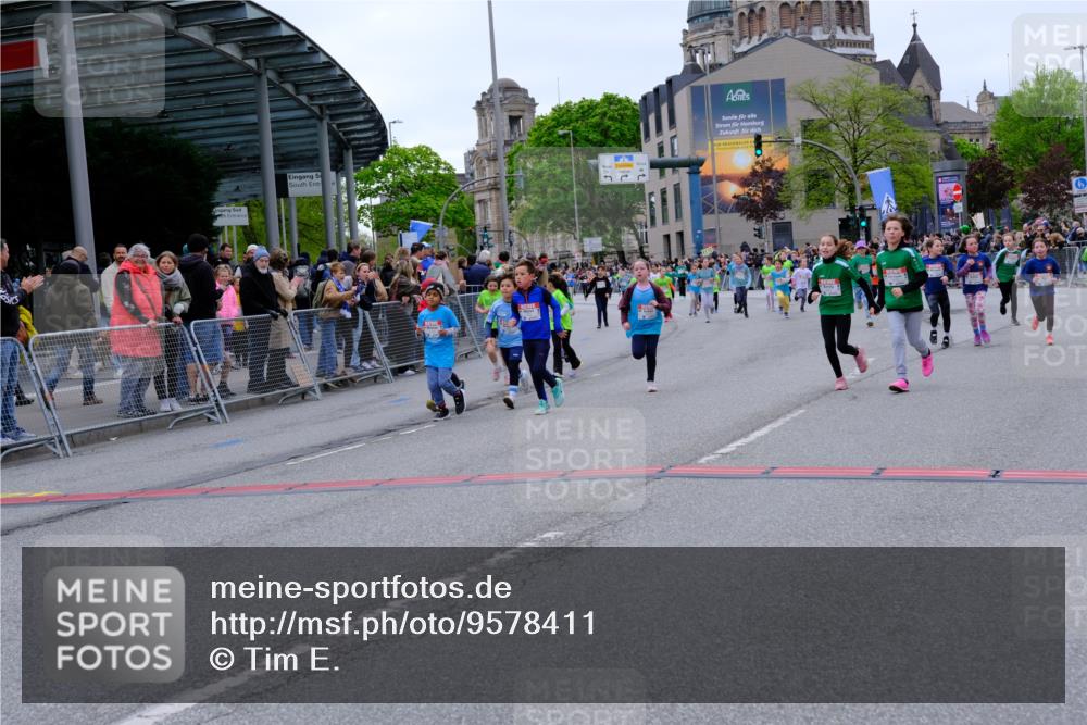25.04.2026 - Das Zehntel Tim E. http://msf.ph/oto/9578411 25.04.2026 11:03:40 Ziel 5335, 5337, 5349, 5536, 5552, 5593, 5610, 5716, 5908, 6459, 6463, 6468, 6472, 6784, 6793, 7021, 7023, 7034, 7041, 7063, 7762, 7991, 7992, 7995 meine-sportfotos.de