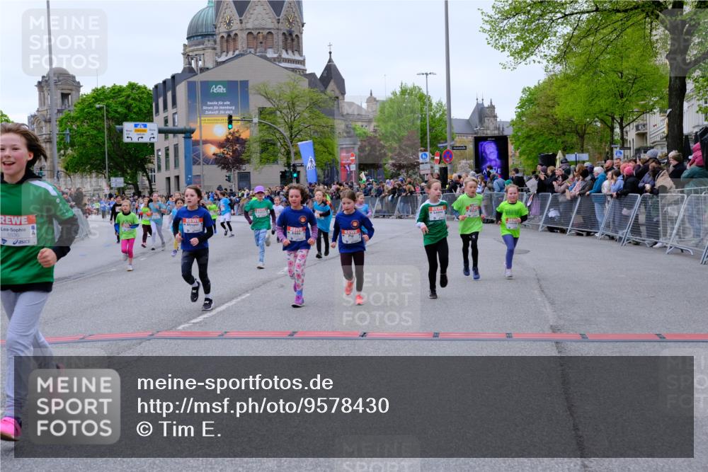 25.04.2026 - Das Zehntel Tim E. http://msf.ph/oto/9578430 25.04.2026 11:03:43 Ziel 5020, 5028, 5335, 5337, 5349, 5536, 5552, 5610, 5615, 5625, 5716, 5908, 6459, 6463, 6468, 6472, 6793, 7021, 7023, 7034, 7041, 7063, 7069, 7084, 7279, 7499, 7515, 7762, 7991, 7992, 7995 meine-sportfotos.de