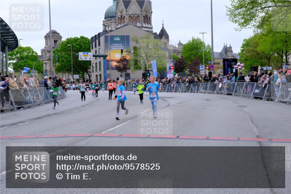 25.04.2026 - Das Zehntel Tim E. http://msf.ph/oto/9578525 25.04.2026 11:04:02 Ziel 5246, 5846, 6271, 6346, 6368, 6487, 6490, 6560, 6794, 6808, 7032, 7449, 7450, 7458, 7470, 7649, 7822, 7847, 7864 meine-sportfotos.de