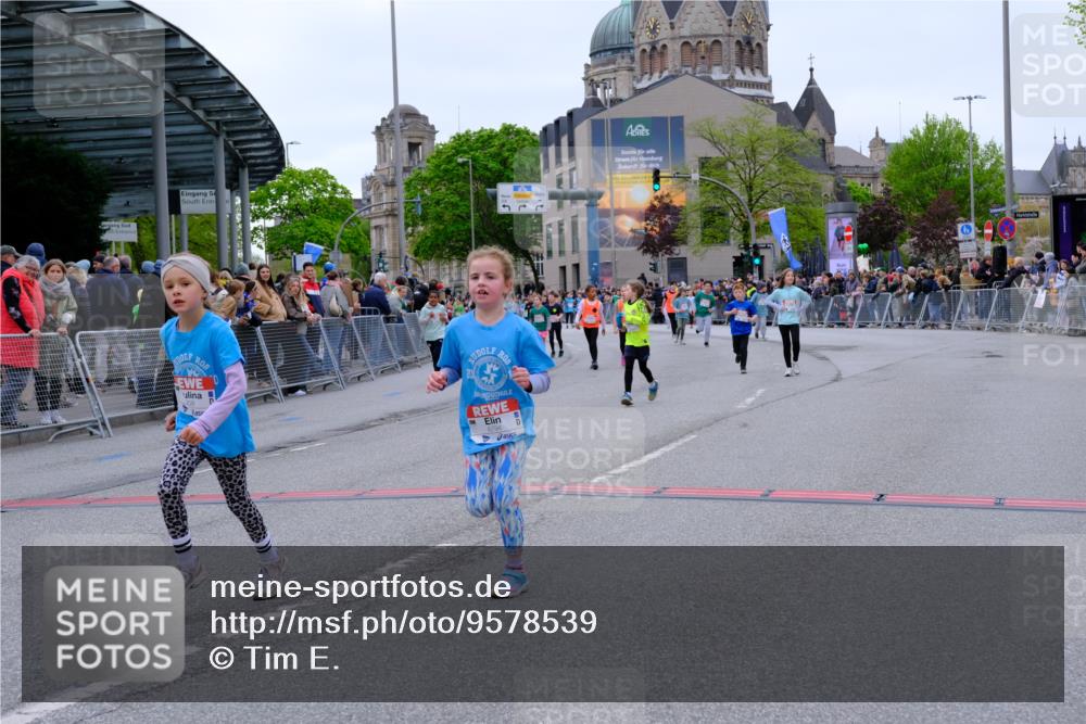 25.04.2026 - Das Zehntel Tim E. http://msf.ph/oto/9578539 25.04.2026 11:04:04 Ziel 5846, 5974, 6271, 6346, 6368, 6560, 6794, 6808, 7099, 7449, 7458, 7470, 7649, 7822, 7847, 7864 meine-sportfotos.de