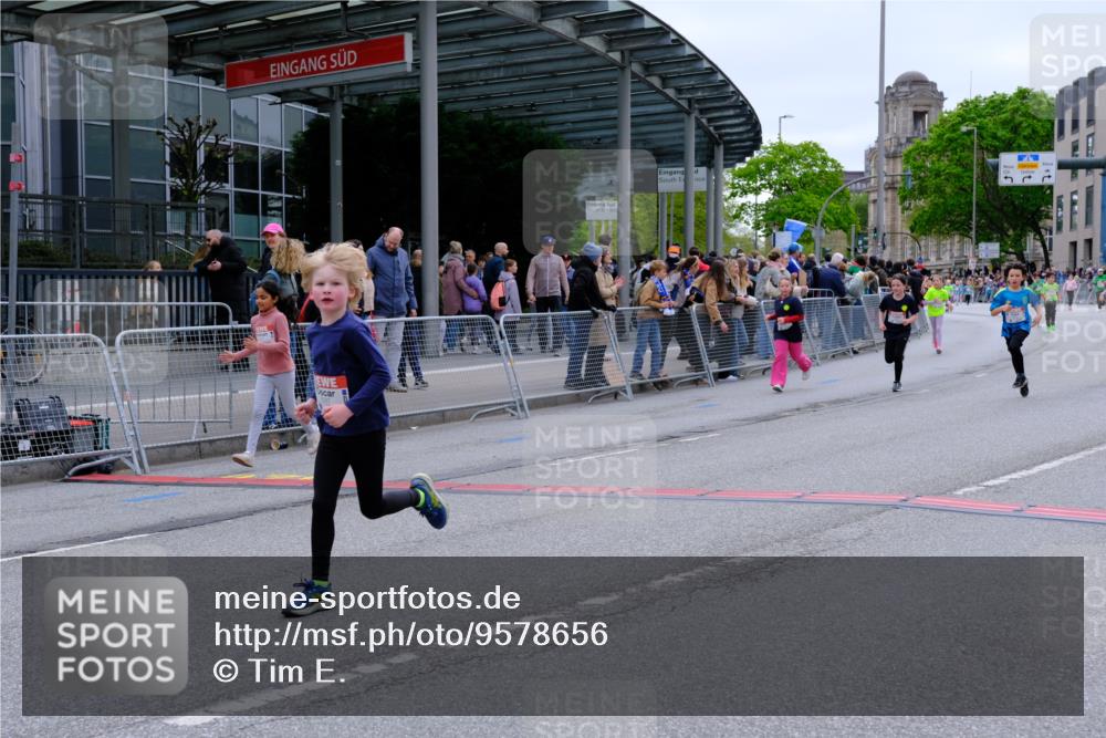 25.04.2026 - Das Zehntel Tim E. http://msf.ph/oto/9578656 25.04.2026 11:05:14 Ziel 5172, 6195, 6197, 6241, 6587, 6739, 6765, 7210, 7213, 7217, 7268, 7295, 7578, 7589, 7637, 7774, 7777 meine-sportfotos.de