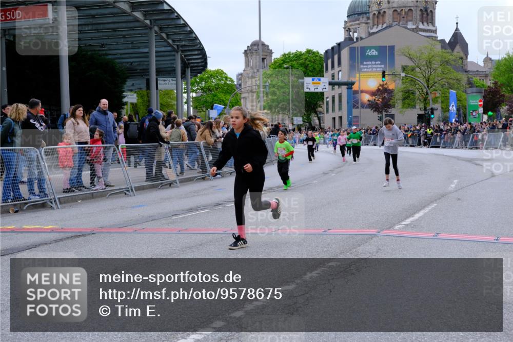 25.04.2026 - Das Zehntel Tim E. http://msf.ph/oto/9578675 25.04.2026 11:05:24 Ziel 6197, 6934, 7217, 7281, 7774, 7777, 18087 meine-sportfotos.de
