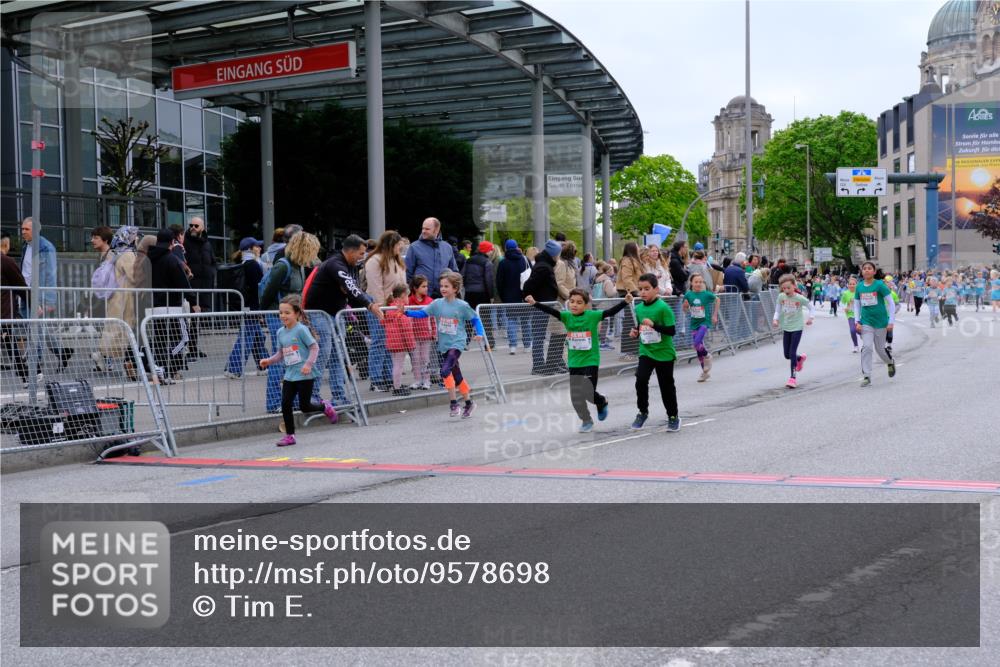 25.04.2026 - Das Zehntel Tim E. http://msf.ph/oto/9578698 25.04.2026 11:05:34 Ziel 5191, 5843, 5845, 5890, 6985, 7068, 7083, 7454, 7460, 7892, 7894, 7902 meine-sportfotos.de