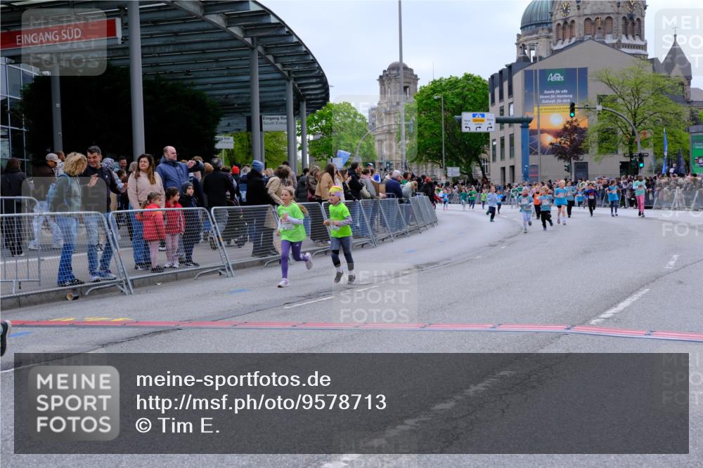 25.04.2026 - Das Zehntel Tim E. http://msf.ph/oto/9578713 25.04.2026 11:05:37 Ziel 5191, 5843, 5845, 5890, 6985, 7068, 7083, 7454, 7460, 7892, 7894, 7902 meine-sportfotos.de