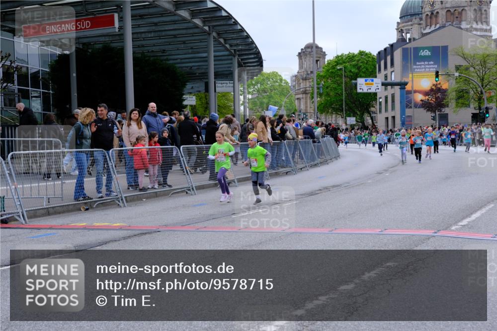 25.04.2026 - Das Zehntel Tim E. http://msf.ph/oto/9578715 25.04.2026 11:05:38 Ziel 5191, 5843, 5845, 6985, 7068, 7083, 7454, 7460, 7892, 7894, 7902 meine-sportfotos.de