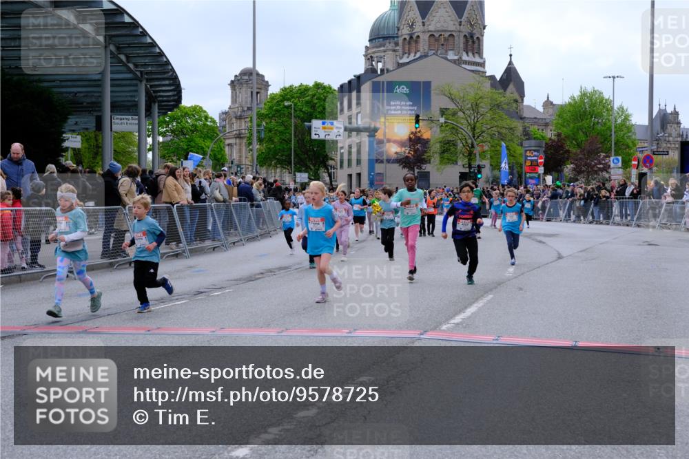 25.04.2026 - Das Zehntel Tim E. http://msf.ph/oto/9578725 25.04.2026 11:05:45 Ziel 5622, 5637, 5640, 5642, 5893, 5919, 6002, 6621, 6626, 6769, 6775, 7068, 7083, 7415, 7418, 7580, 7614 meine-sportfotos.de