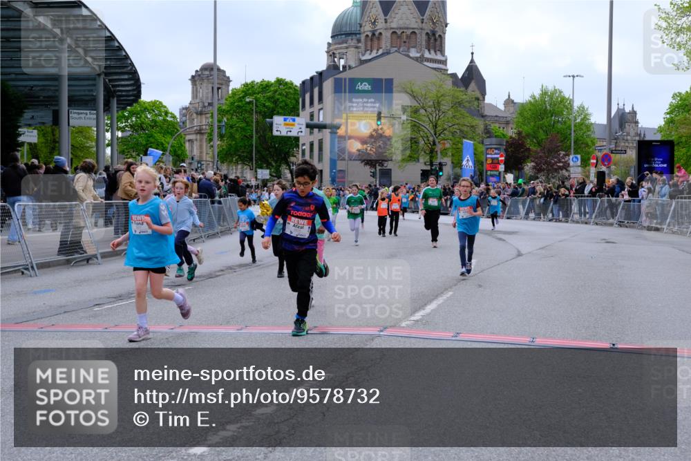 25.04.2026 - Das Zehntel Tim E. http://msf.ph/oto/9578732 25.04.2026 11:05:46 Ziel 5618, 5622, 5637, 5640, 5642, 5893, 5919, 6002, 6621, 6626, 6769, 6775, 7415, 7418, 7580, 7614, 7871 meine-sportfotos.de