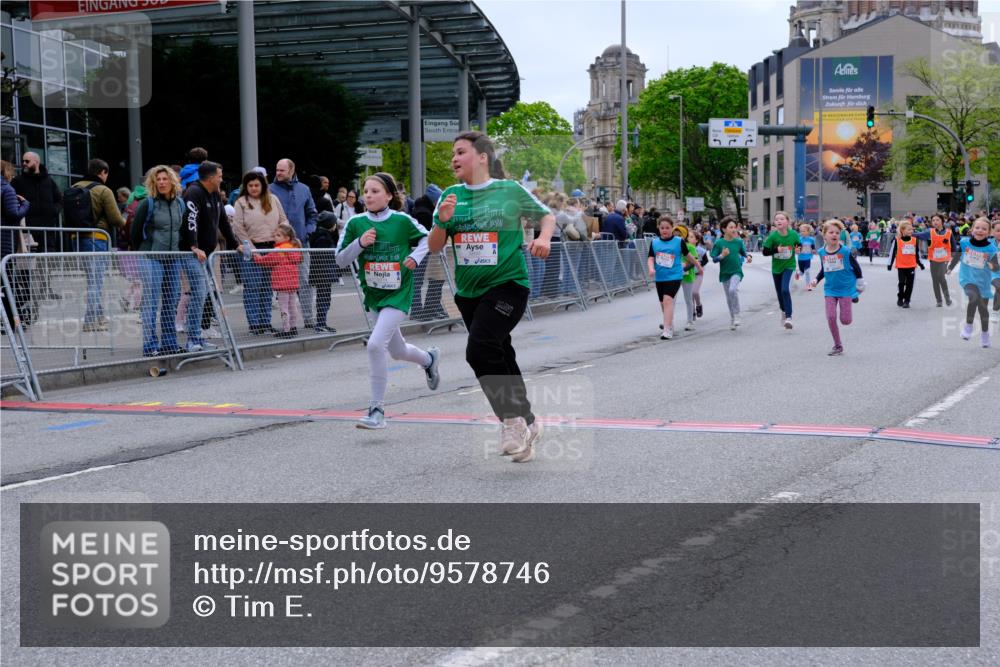 25.04.2026 - Das Zehntel Tim E. http://msf.ph/oto/9578746 25.04.2026 11:05:50 Ziel 5607, 5618, 5622, 5637, 5640, 5642, 5766, 5893, 5919, 6002, 6469, 6621, 6626, 6769, 6775, 7189, 7353, 7354, 7415, 7418, 7580, 7614, 7816, 7871 meine-sportfotos.de