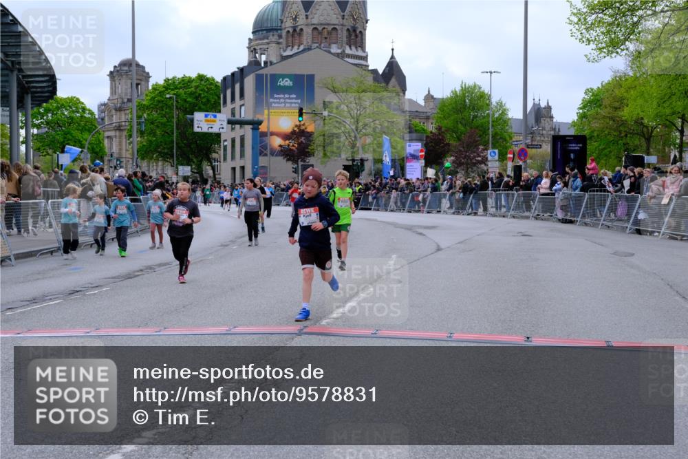 25.04.2026 - Das Zehntel Tim E. http://msf.ph/oto/9578831 25.04.2026 11:06:14 Ziel 5611, 5631, 5654, 5656, 5687, 6202, 6273, 6276, 6776, 6835, 6841, 6863, 7486, 7490, 7765, 7786, 7793 meine-sportfotos.de