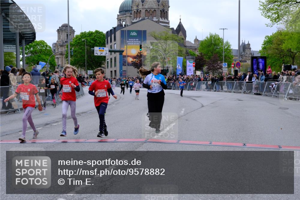 25.04.2026 - Das Zehntel Tim E. http://msf.ph/oto/9578882 25.04.2026 11:06:25 Ziel 5464, 5506, 6162, 6172, 6173, 6193, 6830, 6990, 7002, 7447, 7486, 7569, 7743 meine-sportfotos.de