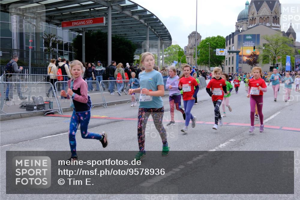 25.04.2026 - Das Zehntel Tim E. http://msf.ph/oto/9578936 25.04.2026 11:06:59 Ziel 5598, 5606, 5651, 6115, 6160, 6163, 6174, 6658, 7263, 7264, 7270, 7272, 7277, 7285, 7431, 7438, 7491, 7507, 7511, 7519, 7523, 7556, 7606, 7764, 7990 meine-sportfotos.de