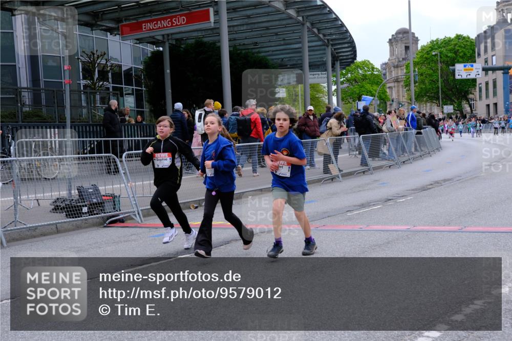 25.04.2026 - Das Zehntel Tim E. http://msf.ph/oto/9579012 25.04.2026 11:07:26 Ziel 5397, 5400, 6443, 6559, 7463, 7477, 7985, 8055 meine-sportfotos.de