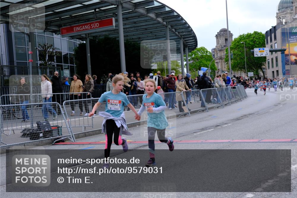 25.04.2026 - Das Zehntel Tim E. http://msf.ph/oto/9579031 25.04.2026 11:07:31 Ziel 5397, 5400, 7463, 7477, 8055 meine-sportfotos.de
