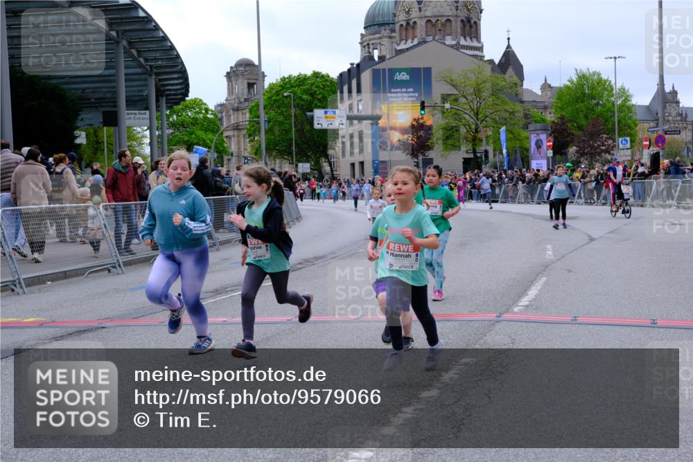 25.04.2026 - Das Zehntel Tim E. http://msf.ph/oto/9579066 25.04.2026 11:07:52 Ziel 5087, 5932, 5936, 6048, 6049, 6462, 6562, 6563, 6800, 6803, 7419, 7425, 7451, 7503, 7558 meine-sportfotos.de