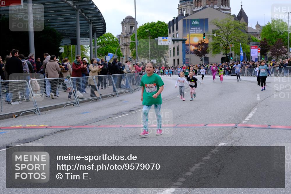 25.04.2026 - Das Zehntel Tim E. http://msf.ph/oto/9579070 25.04.2026 11:07:54 Ziel 5087, 5130, 5932, 5936, 6048, 6049, 6462, 6562, 6563, 7419, 7425, 7451 meine-sportfotos.de