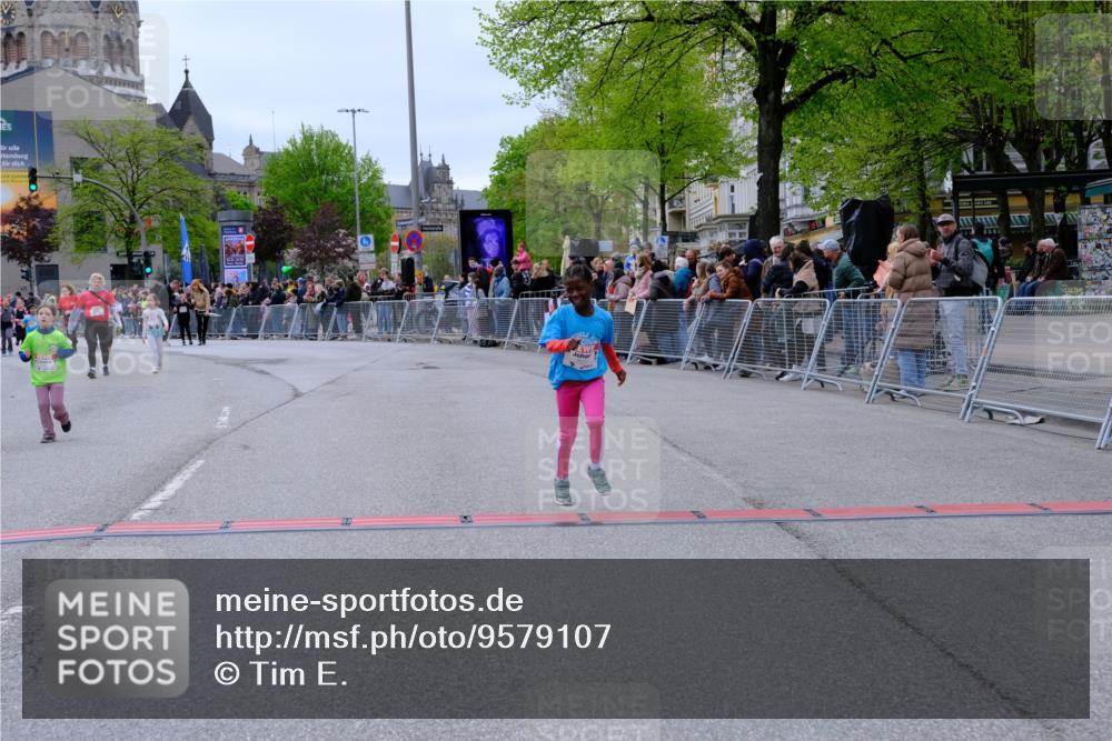 25.04.2026 - Das Zehntel Tim E. http://msf.ph/oto/9579107 25.04.2026 11:08:12 Ziel 5221, 5232, 5604, 6834, 7654, 7685, 7778 meine-sportfotos.de