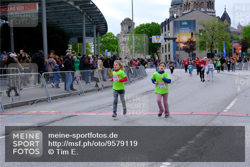 25.04.2026 - Das Zehntel Tim E. http://msf.ph/oto/9579119 25.04.2026 11:08:15 Ziel 5221, 5232, 5604, 6834 meine-sportfotos.de