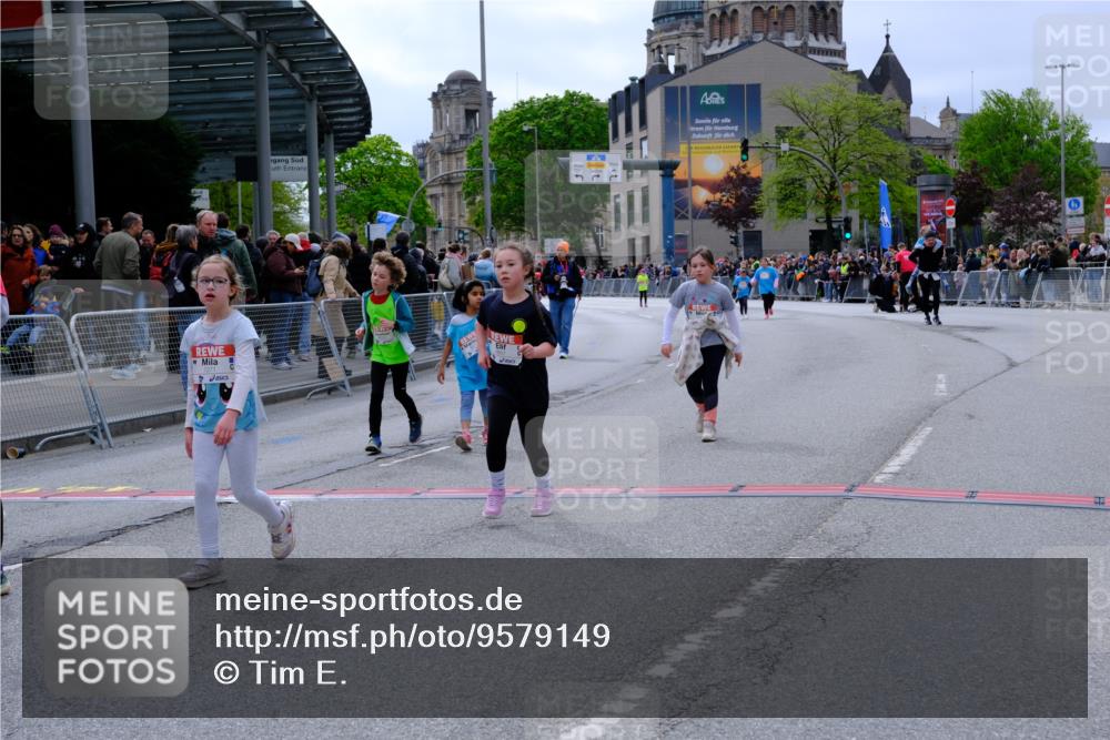 25.04.2026 - Das Zehntel Tim E. http://msf.ph/oto/9579149 25.04.2026 11:08:26 Ziel 5560, 5562, 5627, 6024, 6182, 6561, 6657, 7271 meine-sportfotos.de